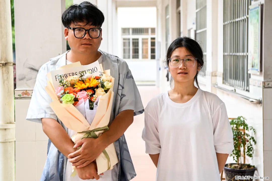 全网追的“扁担女孩”，找了一份暑假工，时薪12元 - 吴忠生活资讯 - 吴忠28生活网 wuzhong.28life.com